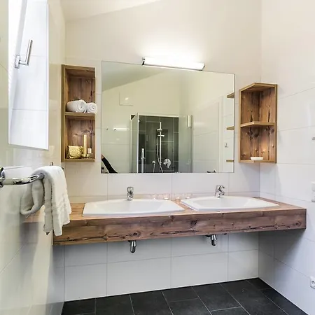 Apartman Ferienwohnung 320w *